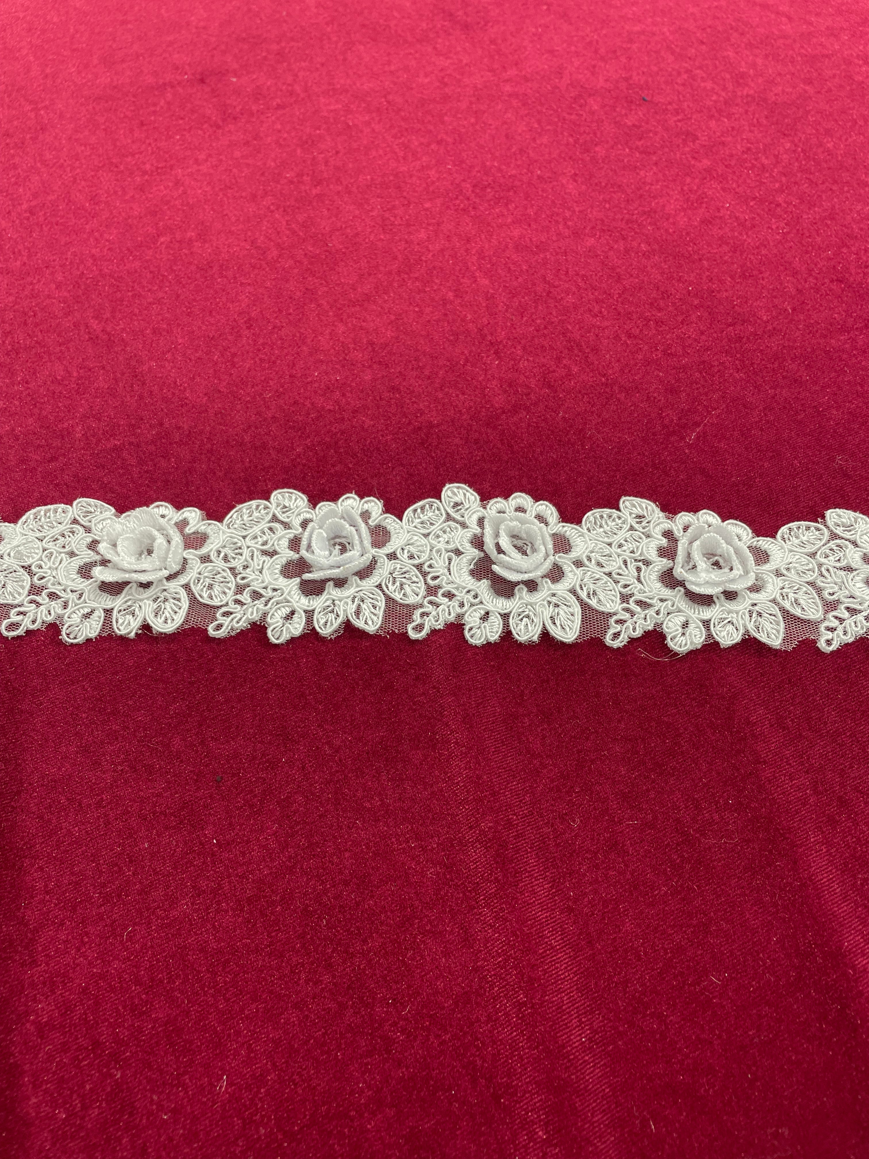 Embroidered Lace Trim, Silver Corded Scallop, 4 Flowers